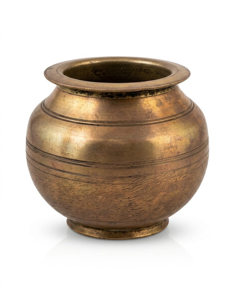 Vintage Rustic Brass Decorative Pot (19x17 cm)