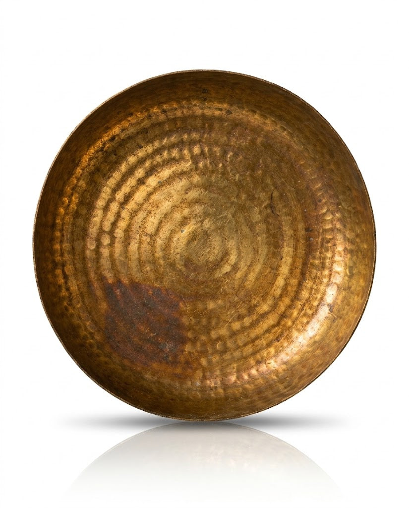 Antique Hand-Hammered Brass Decorative Bowl (17x5 cm)