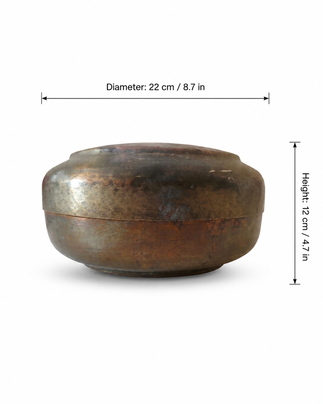Antique Handcrafted Brass Box with Lid - 22x12 cm)